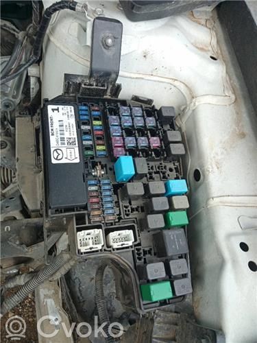 Módulo de fusible   KD4566760A