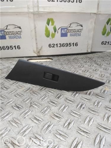 Mazda 3 I Electric window control switch 