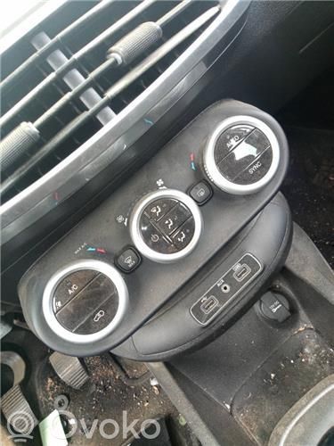 Fiat 500X Przycisk / Włącznik klimatyzacji A/C 