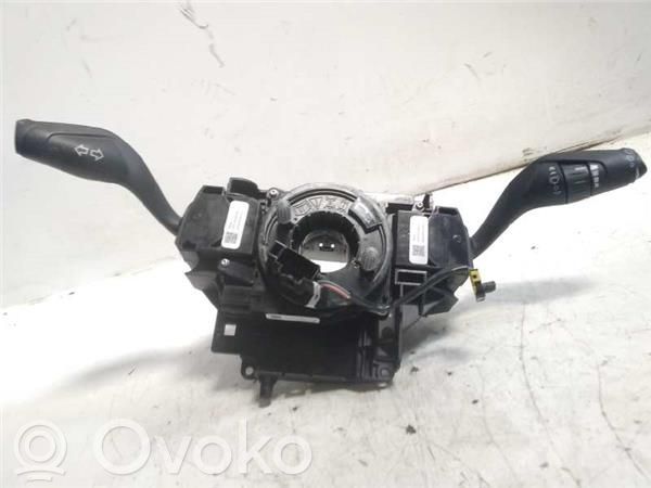 Ford Focus Interrupteur / bouton multifonctionnel 