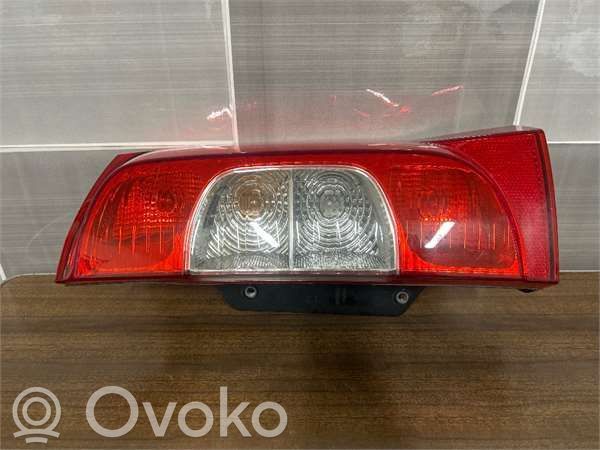 Fiat Fiorino Takavalon polttimo 