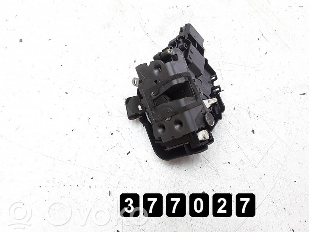 Priekšpusē slēdzene   3M5AR26412BP,3M5AR26412BP