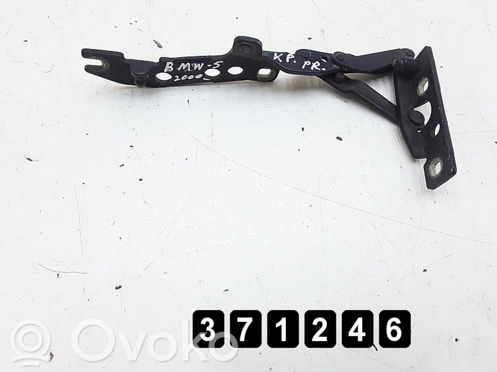Engine bonnet/hood hinges