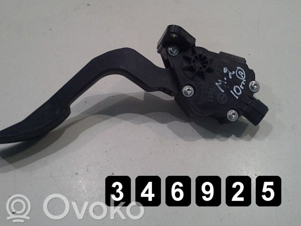 Mazda 2 Accelerator throttle pedal 