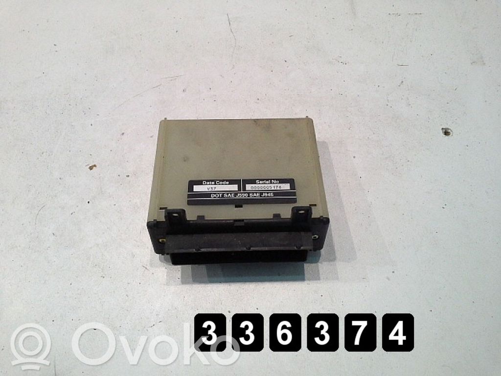 Engine control unit/module   J945,J945