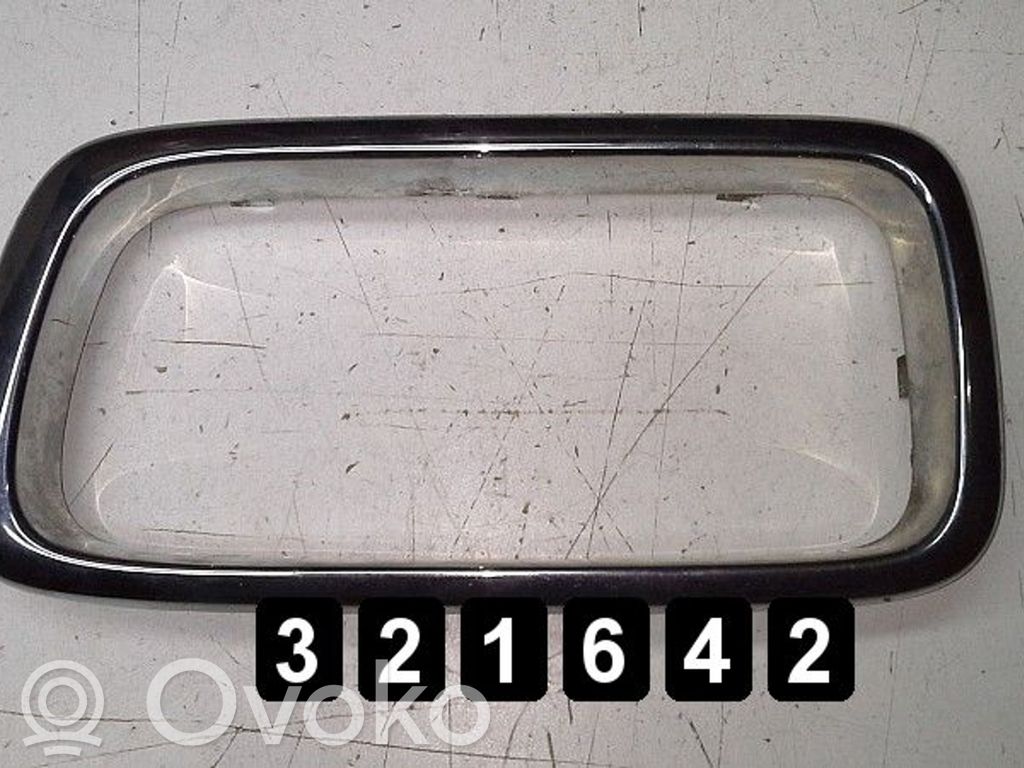 BMW 7 E38 Front grill 