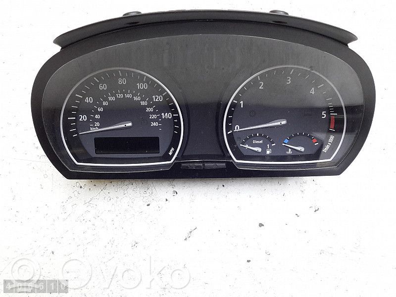Speedometer (instrument cluster)   102468114