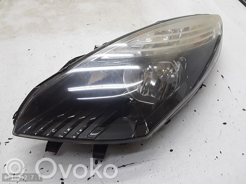 Renault Scenic RX Lampa przednia 
