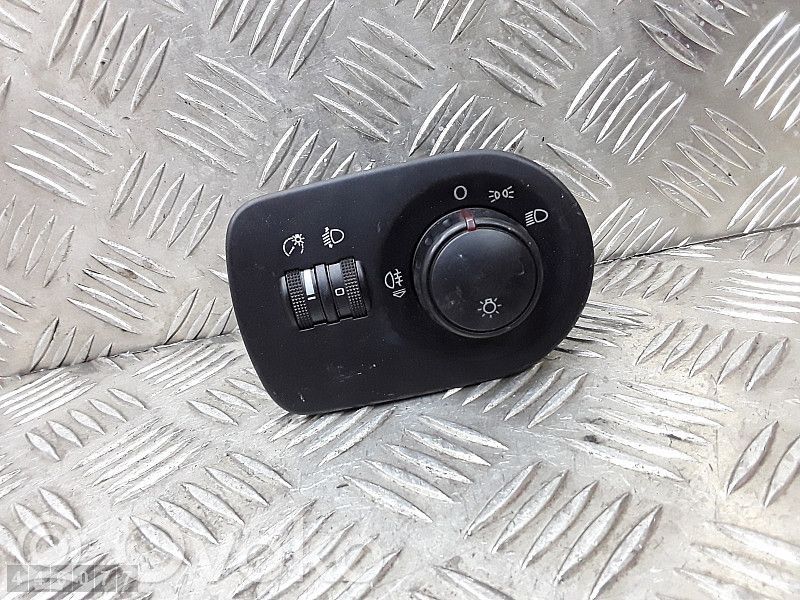Seat Leon (1M) Light switch 