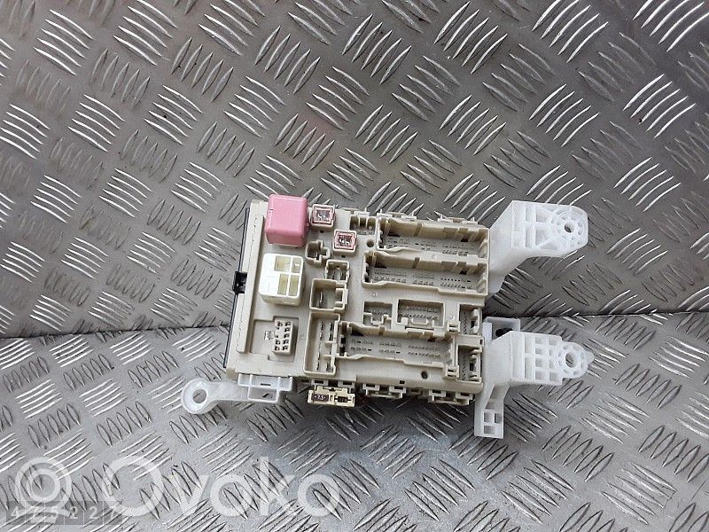 Toyota Verso Módulo de fusible 