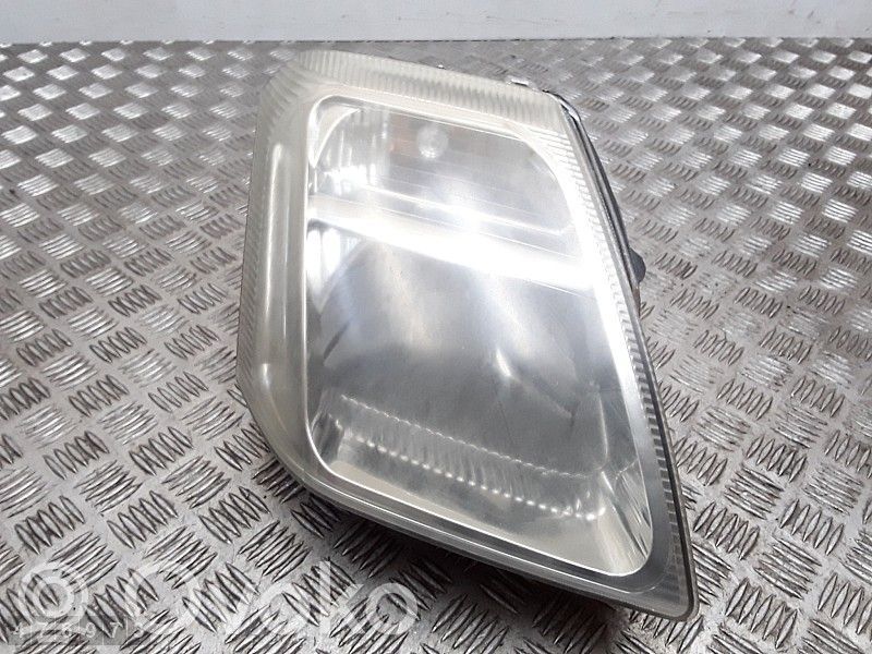 Phare frontale   085521119R