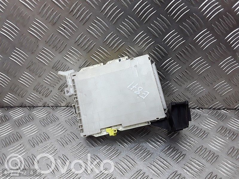 Toyota Prius (XW30) Unidad de control/módulo del motor 