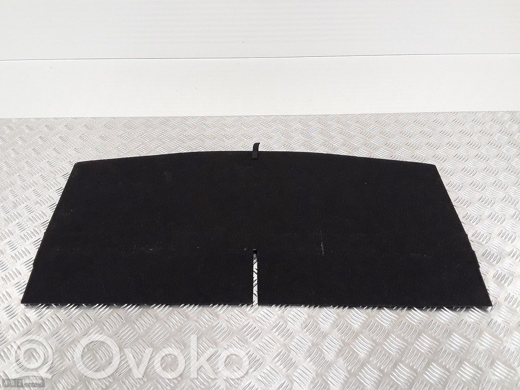 Mitsubishi Outlander Gumowa mata bagażnika 