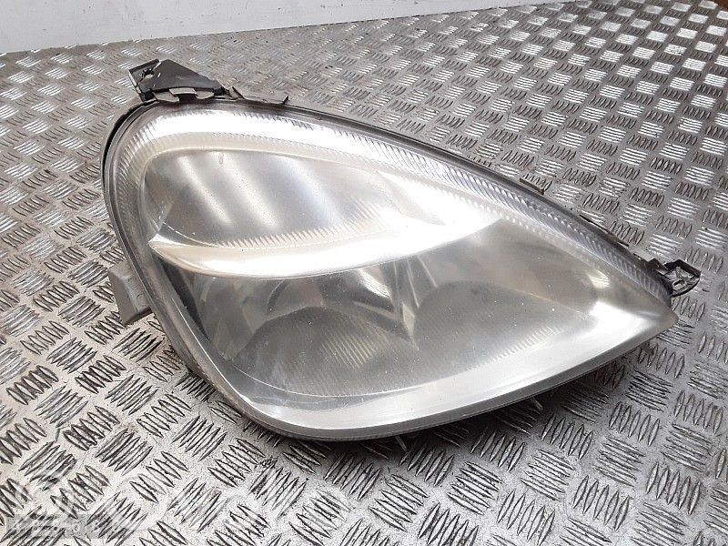Mercedes-Benz A W168 Faro/fanale