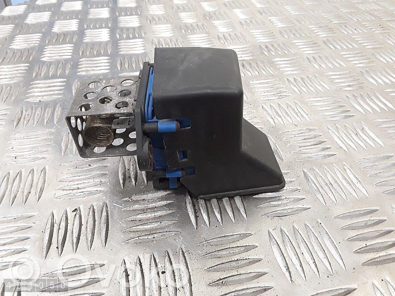 Peugeot 308cc Releu ventilator lichid răcire 