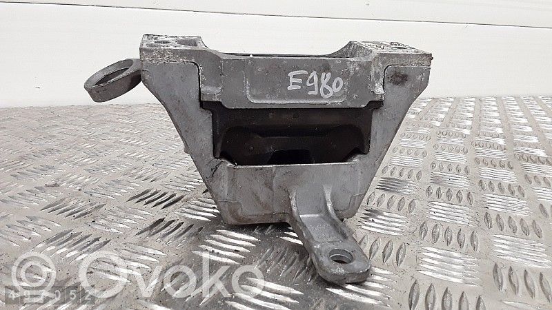 Opel Insignia A Suport tampon motor