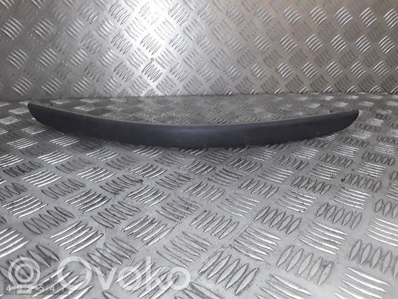 Etuoven lista (muoto)   2M5117E909ACW