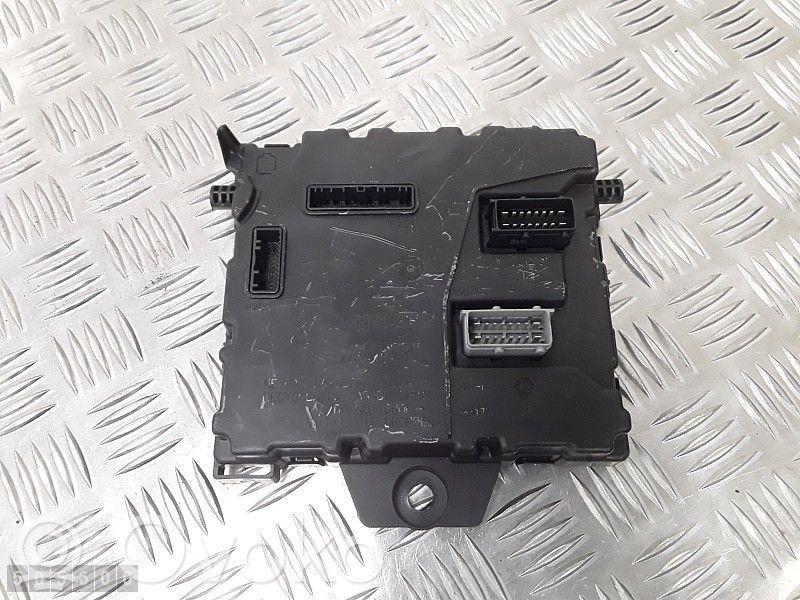 Engine control unit/module   284B13124R