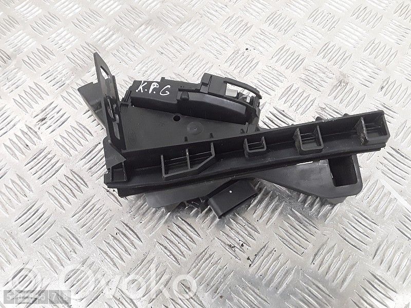 Ford Mondeo MK V Takaoven lukko