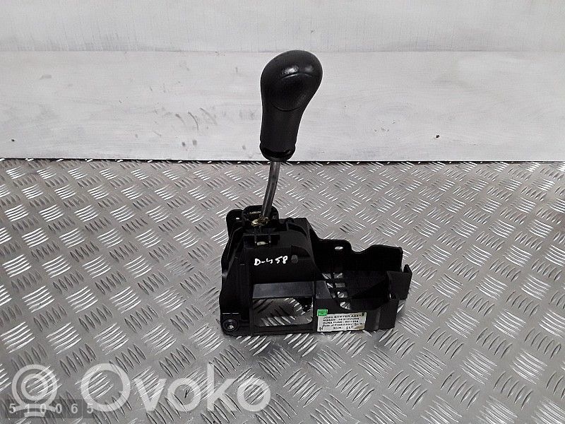 Nissan Note (E12) Gear shifter/selector 