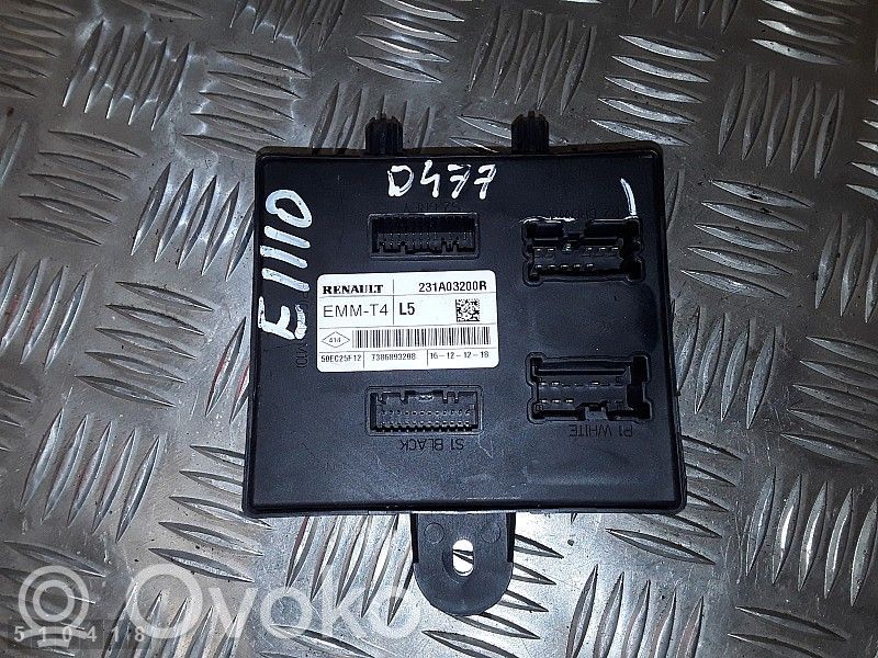 Unidad de control/módulo del motor   231A03200R