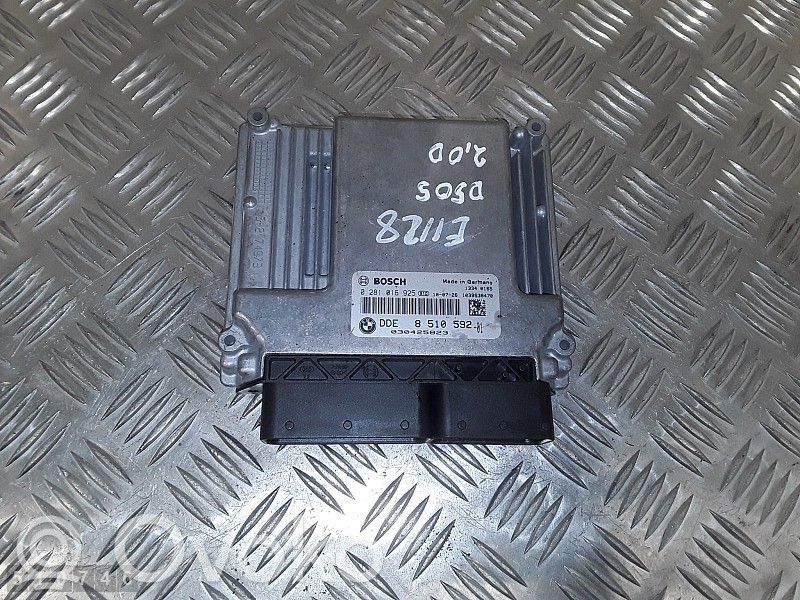 Variklio valdymo blokas   8510592