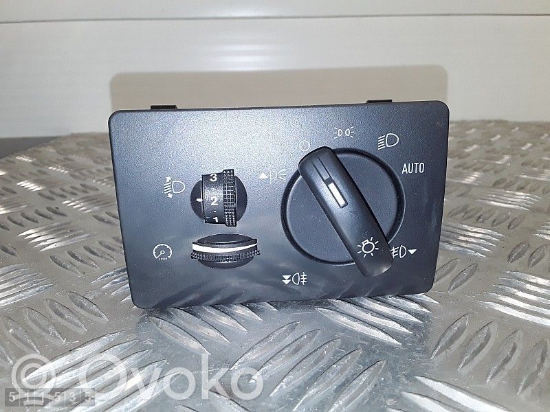 Lichtschalter   7M5T13A024DA