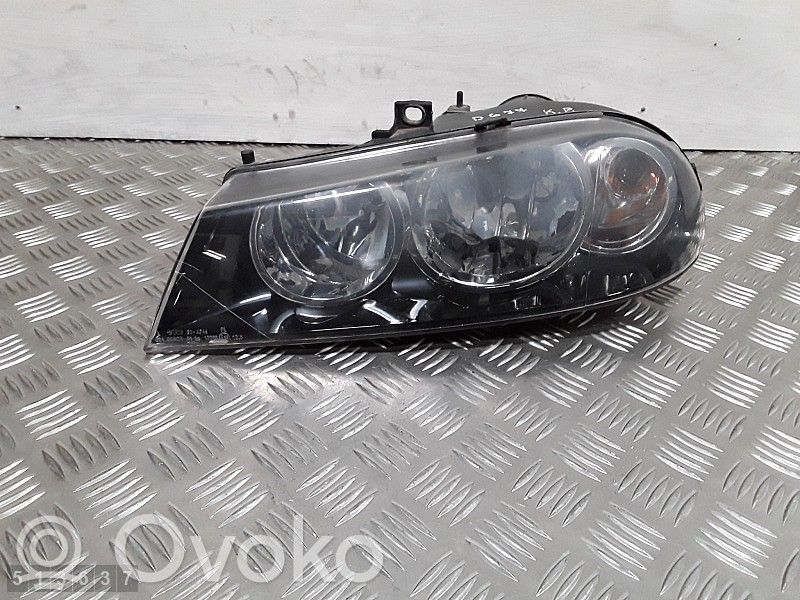 Headlight/headlamp   20A744