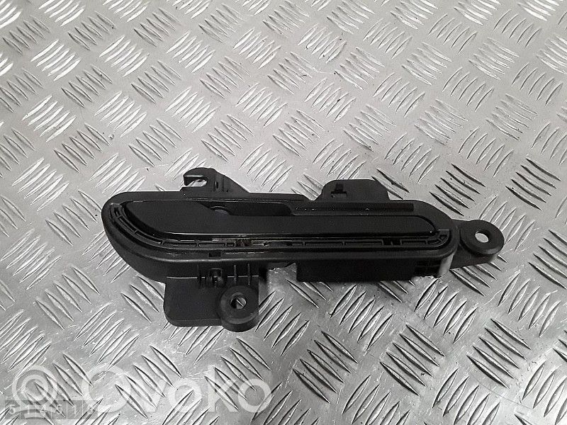Manecilla externa puerta delantera   152811500D