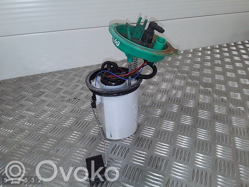 Bomba interna de combustible   28282984,5Q0919051AA