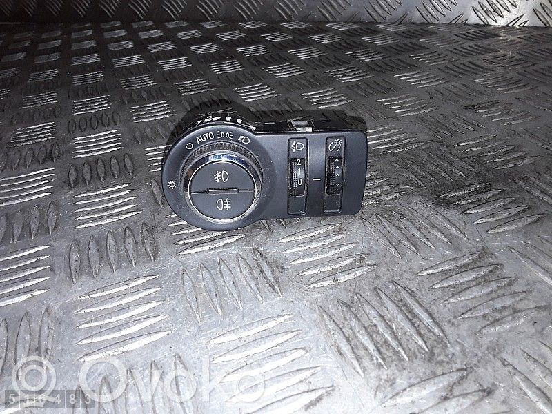 Interruptor de luz   13268702
