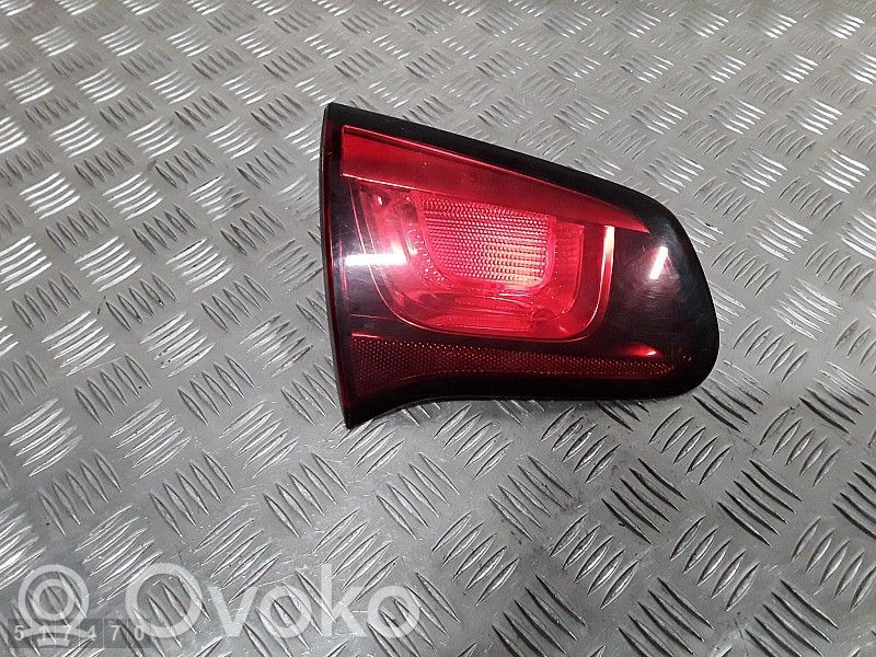Citroen C3 Lampă spate în capacul portbagajului 