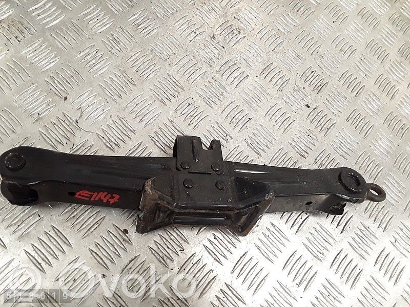 Toyota Prius (XW30) Set scule 