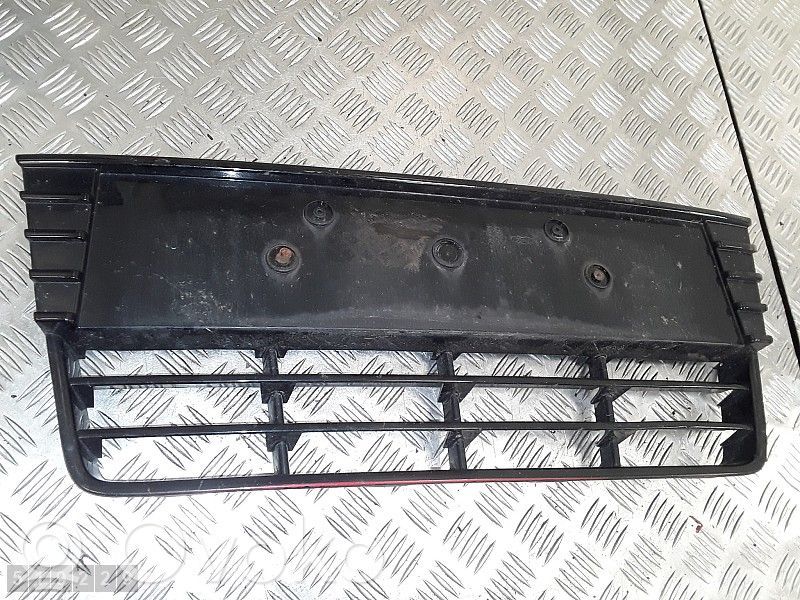 Ford Focus Unteres Gitter dreiteilig vorne 