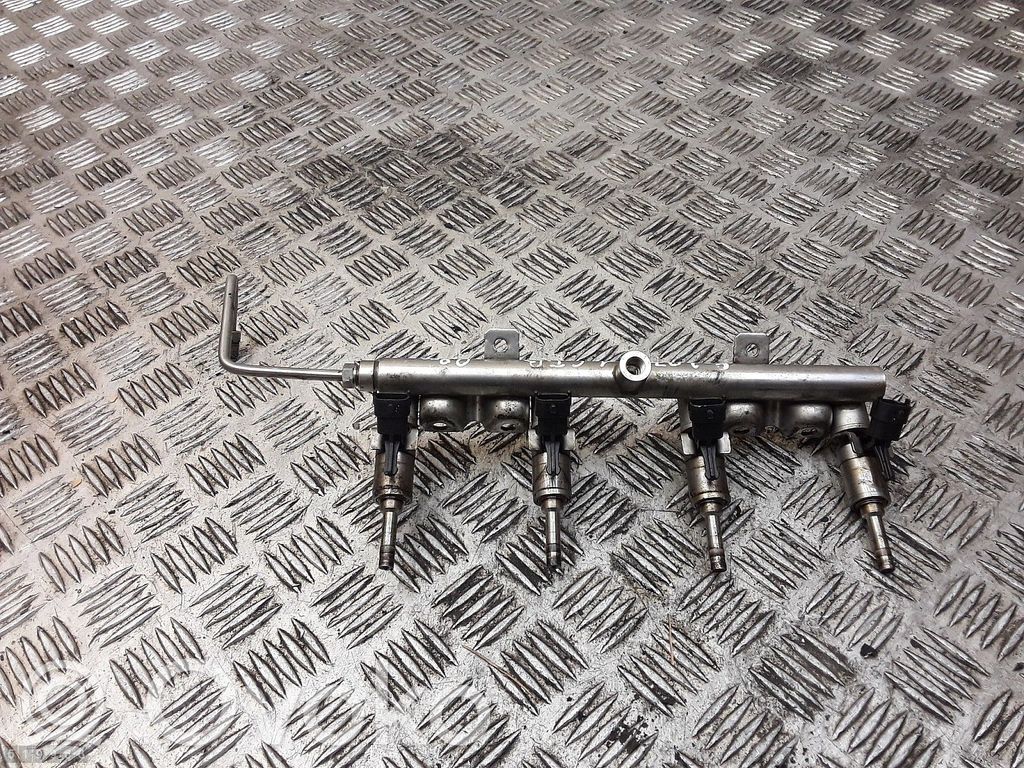 Peugeot 207 Rampă alimentare injectoare 