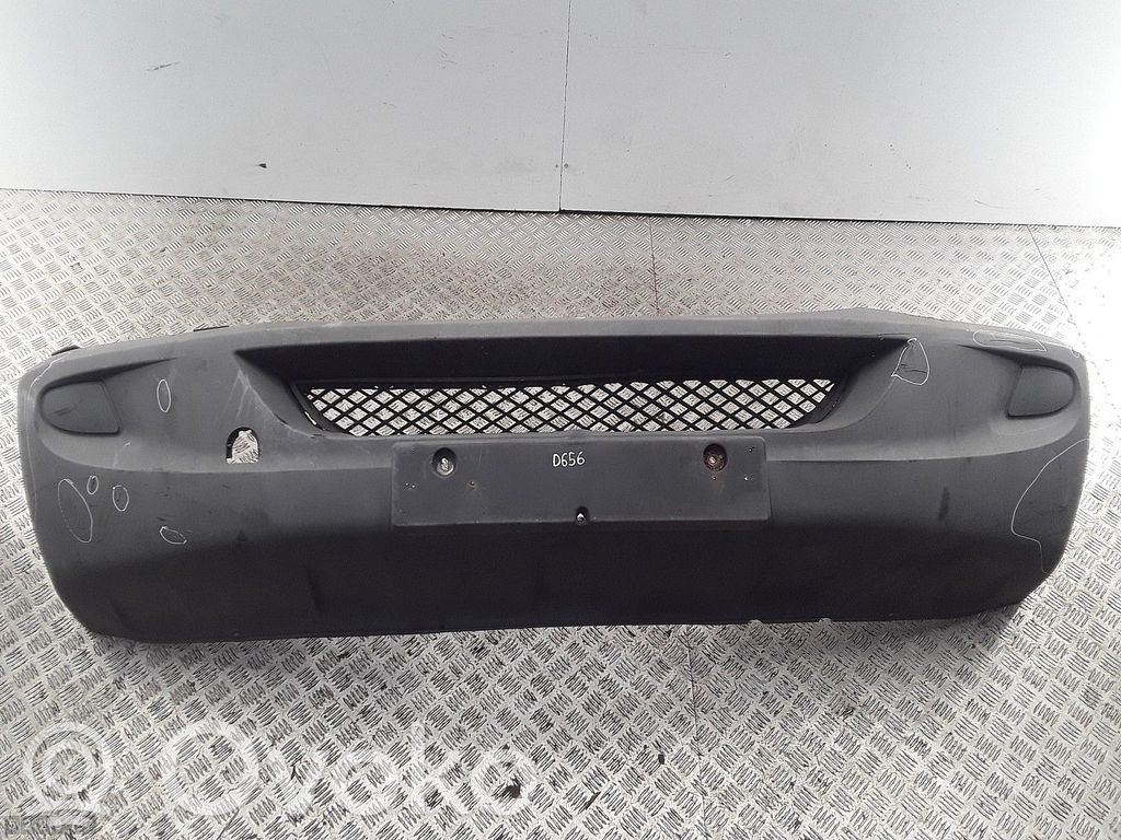 Mercedes-Benz Sprinter W906 Parachoques delantero 
