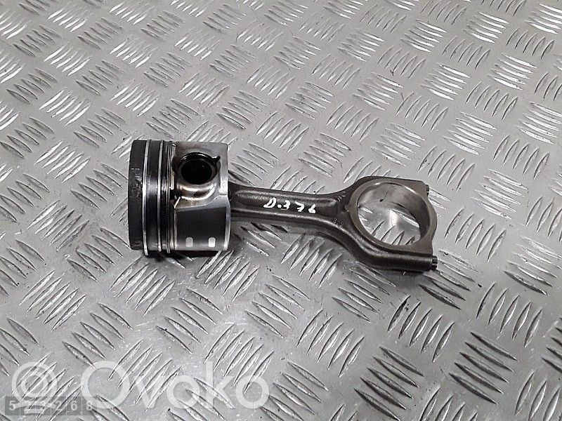 Peugeot Partner Piston avec bielle 
