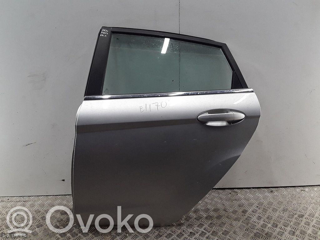 Ford Fiesta Puerta trasera 