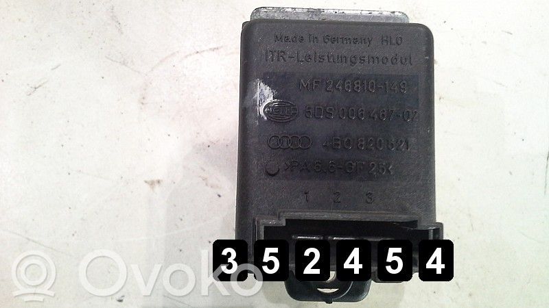 Audi A6 S6 C5 4B Rezystor / Opornik dmuchawy nawiewu 