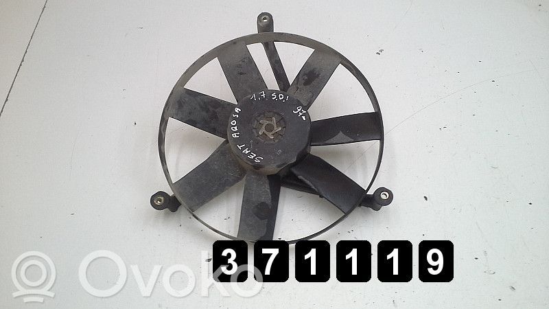 Seat Arosa Elektryczny wentylator chłodnicy 