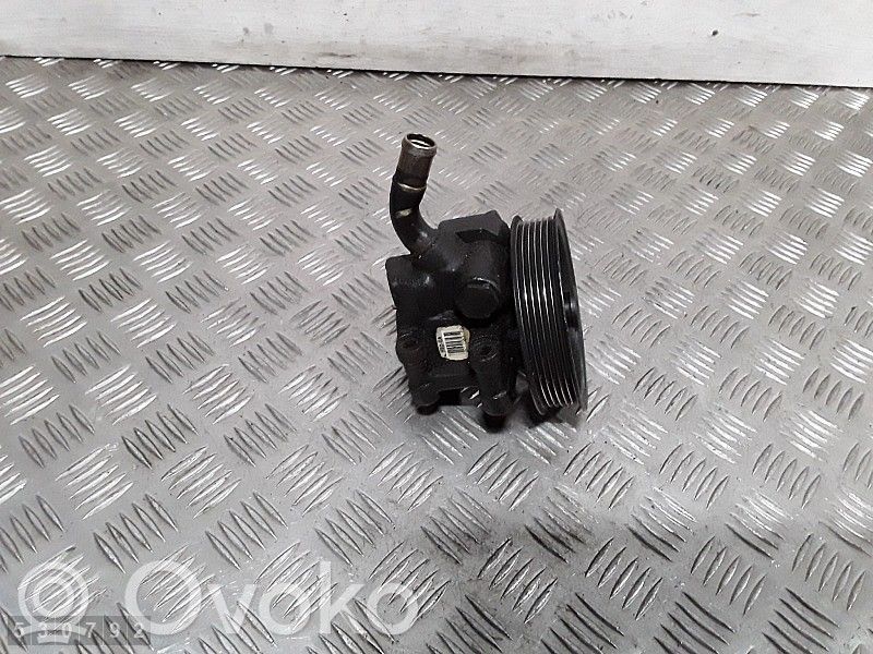 Ford Focus Pompa servosterzo 