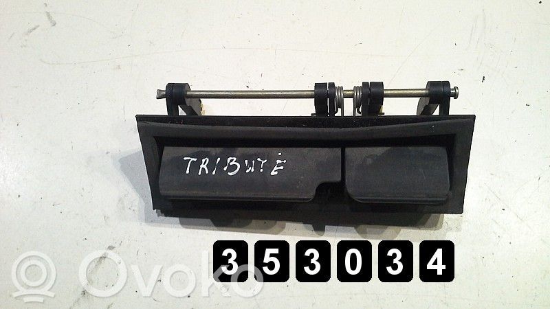 Mazda Tribute Uchwyt / Rączka zewnętrzna otwierania klapy tylnej / bagażnika 