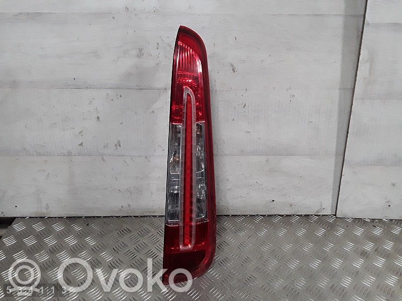 Ford C-MAX I Luci posteriori