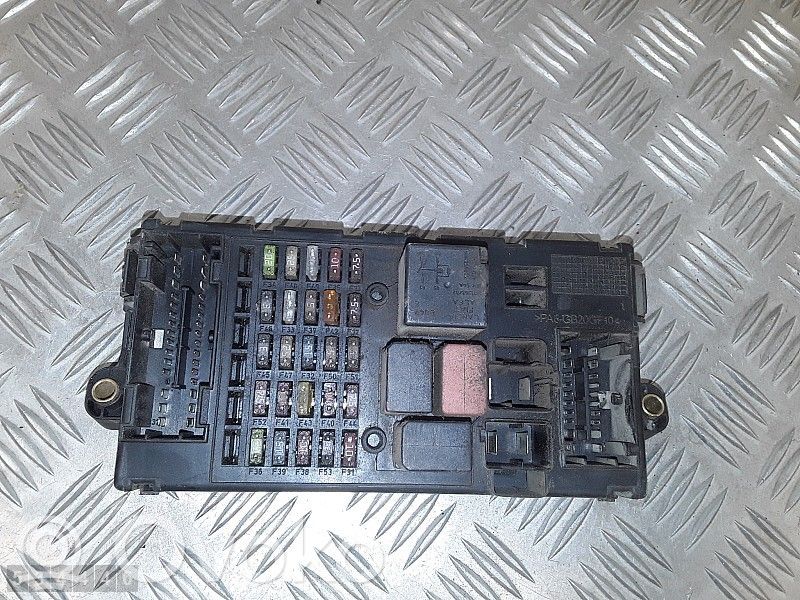 Iveco Daily 45 - 49.10 Module de fusibles 