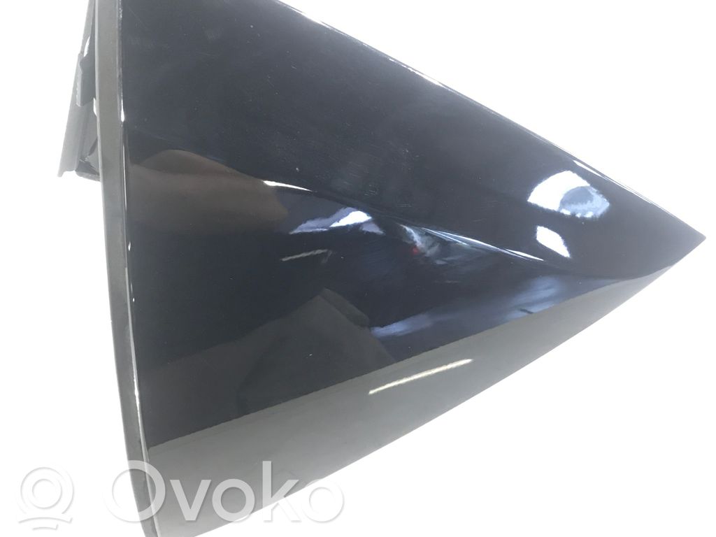 Chrysler Pacifica Other sill/pillar trim element 