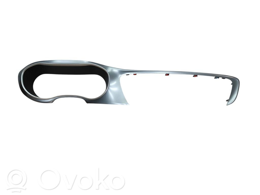 Chrysler Pacifica Dashboard trim 