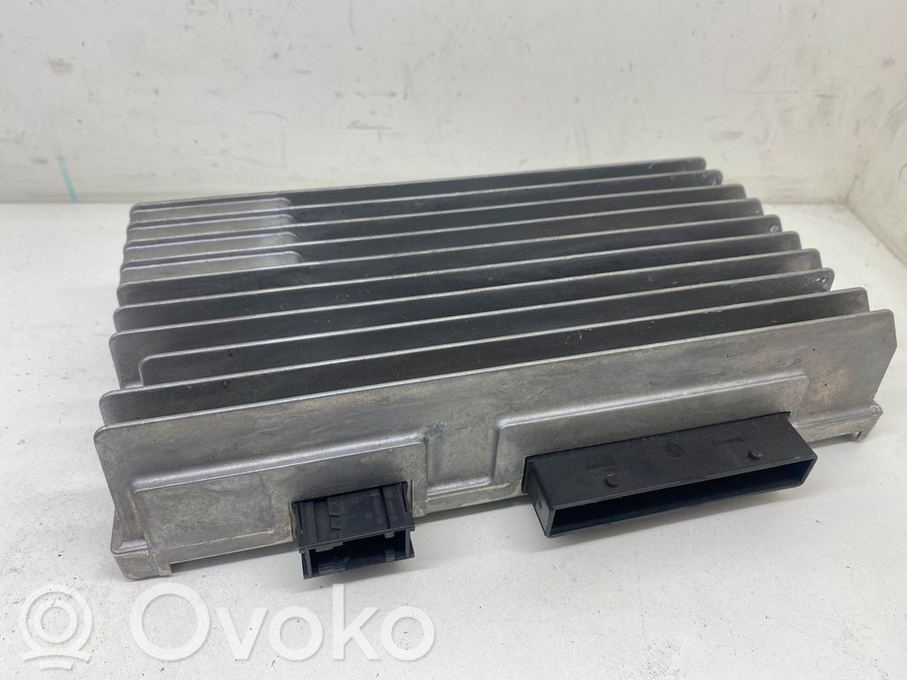 Audi A4 S4 B8 8K Wzmacniacz audio 