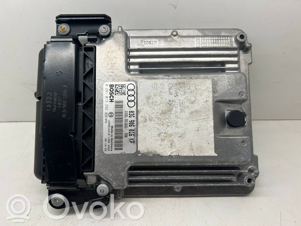 Audi A4 S4 B7 8E 8H Sterownik / Moduł ECU 