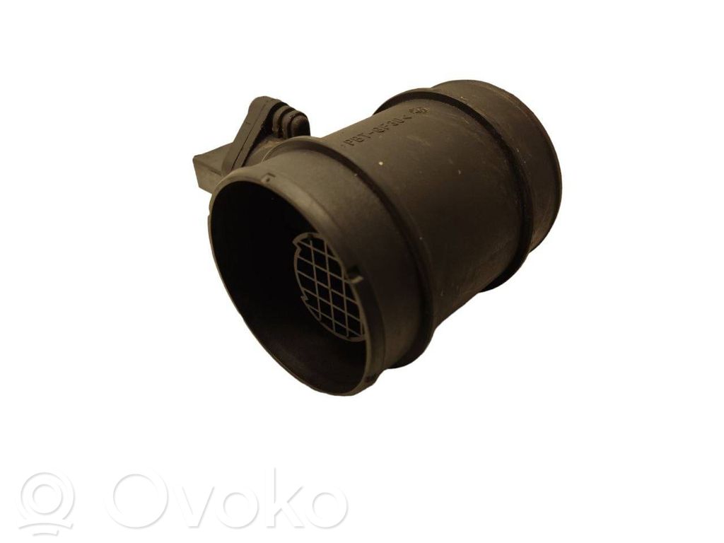 Volkswagen Golf V Mass air flow meter 