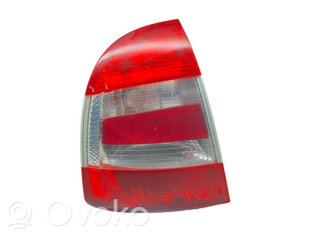 Skoda Superb B5 (3U) Lampa tylna 